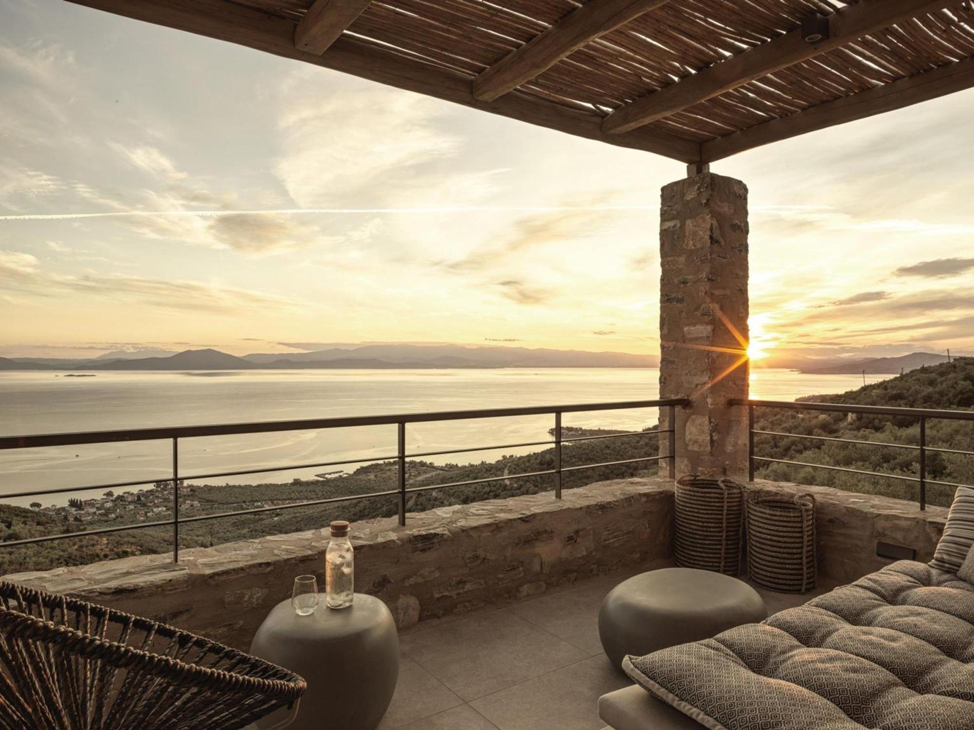 Peliva Nature Suites Pinakátai エクステリア 写真