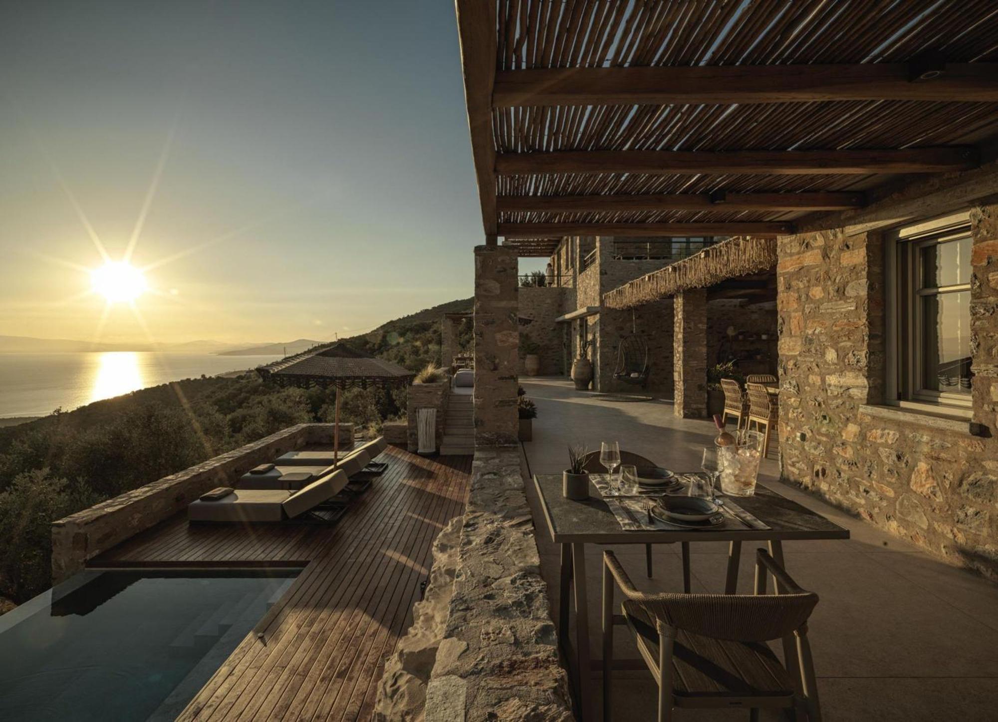 Peliva Nature Suites Pinakátai エクステリア 写真
