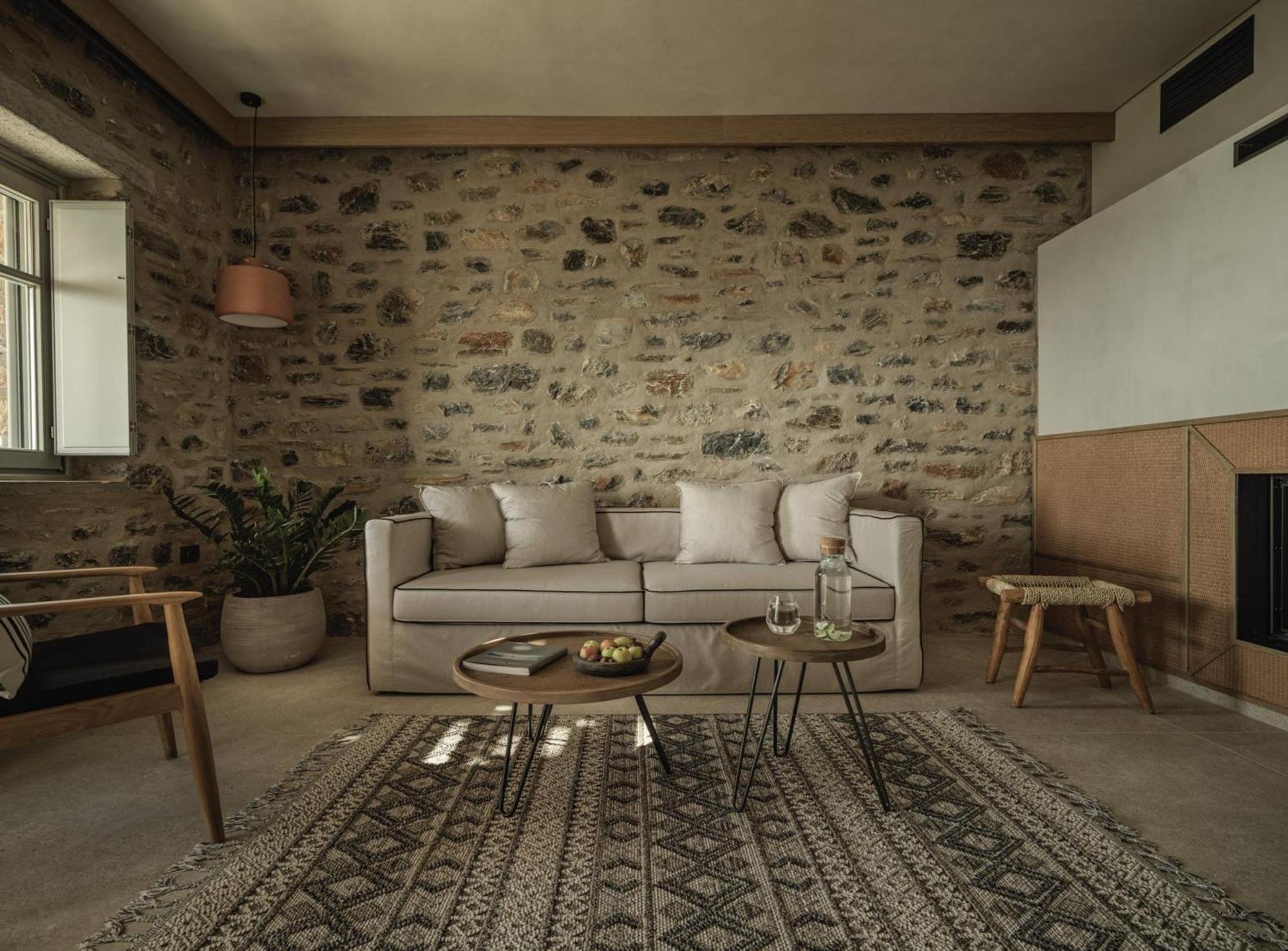 Peliva Nature Suites Pinakátai エクステリア 写真
