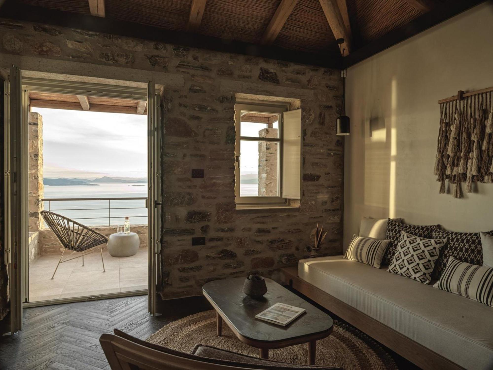 Peliva Nature Suites Pinakátai エクステリア 写真